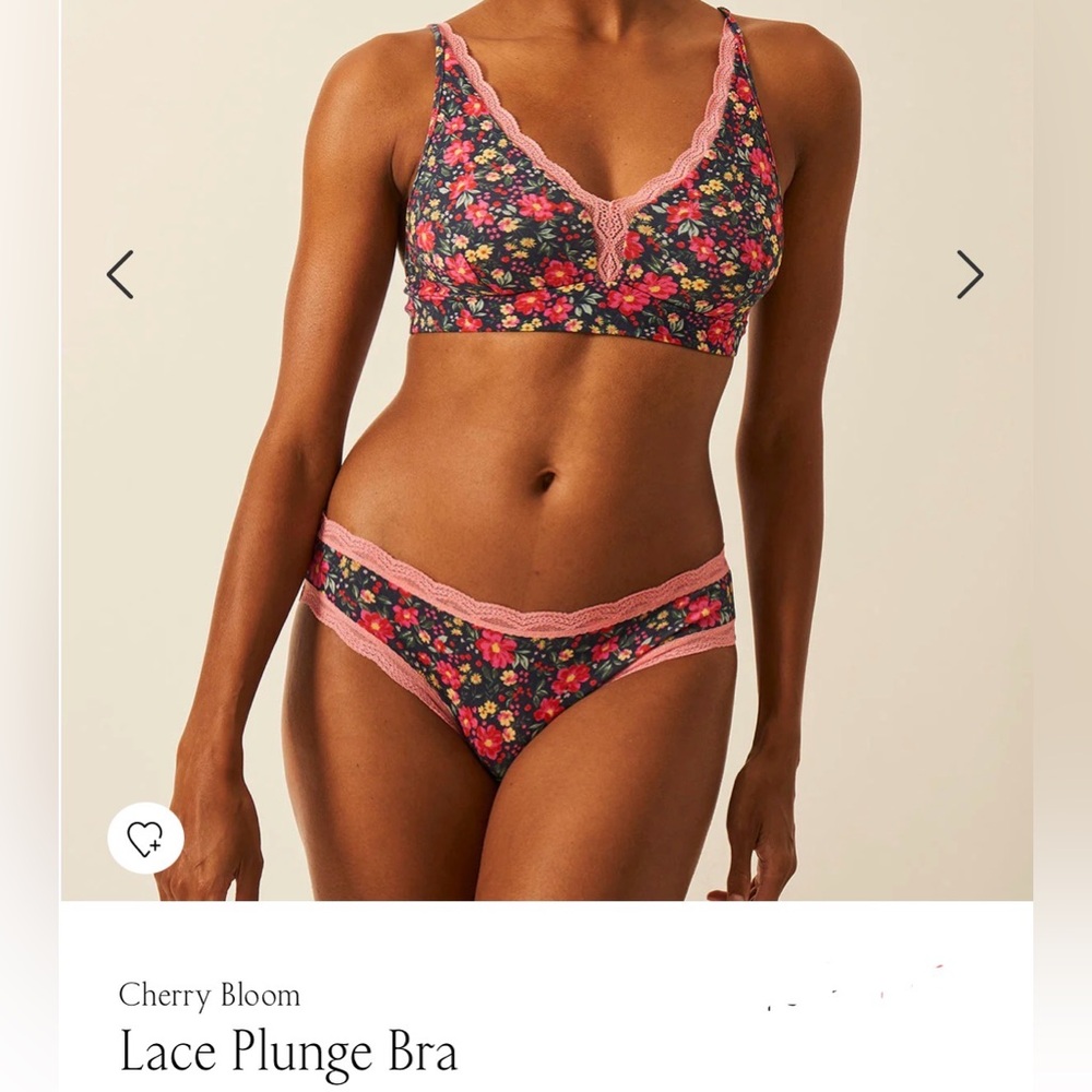 Stripe & Stare Lace Plunge Bra 1X Cherry Bloom